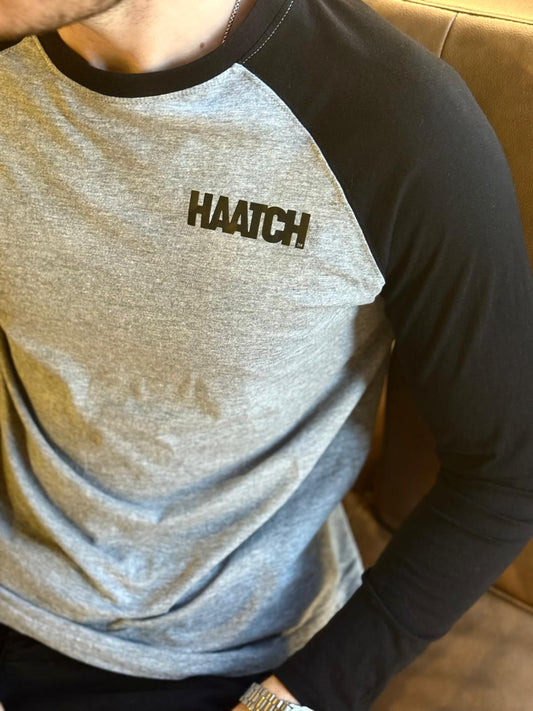 Long sleeved baseball T