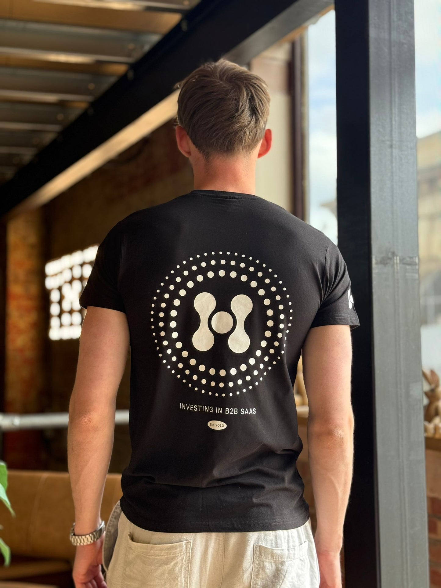 T-shirt - Black Crew Neck short sleeve